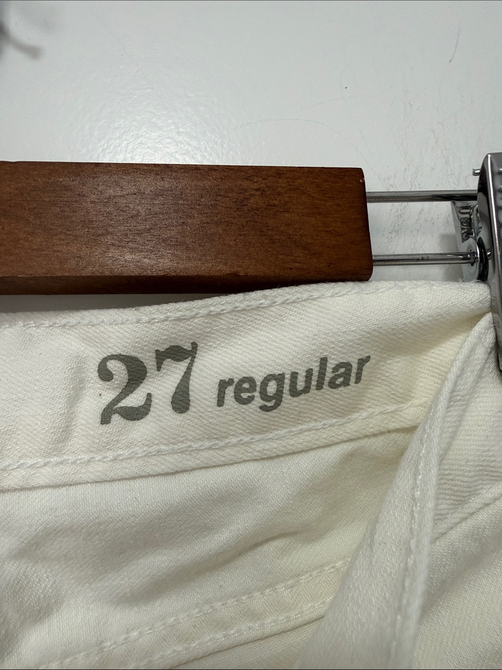 J.CREW White Matchstick Skinny Jeans Size 27 Regular - Picture 3 of 5